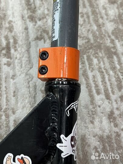 Продам самокат Dominator Airborn