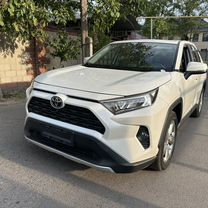 Toyota RAV4 2.0 CVT, 2020, 59 000 км, с пробегом, цена 3 190 000 руб.