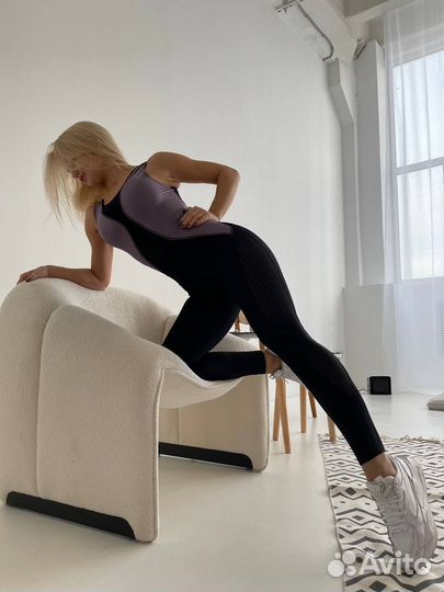 Комбинезоны новые для фитнеса