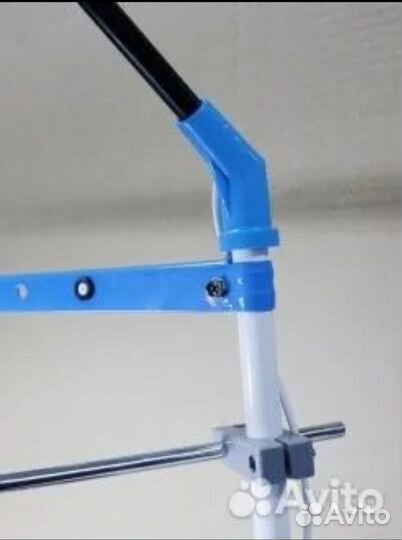 Лампа для швейной машины