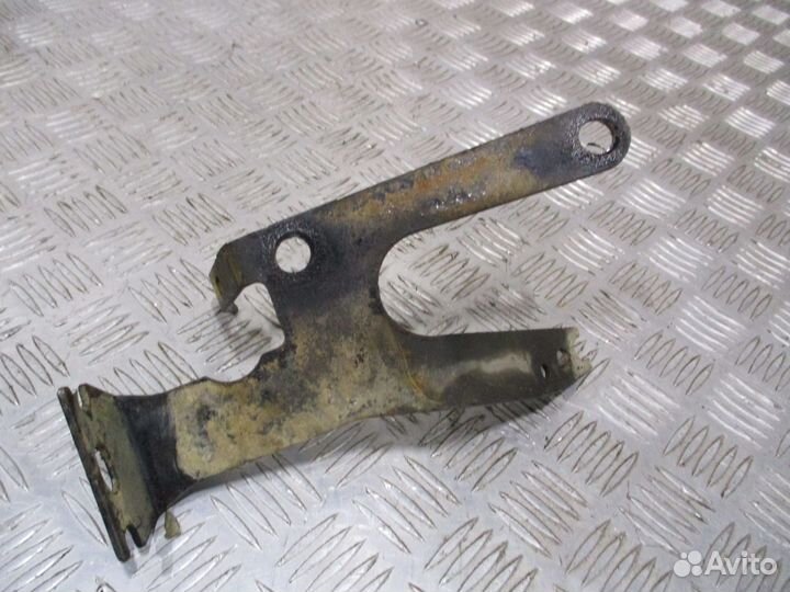 Кронштейн MAN 81619410323