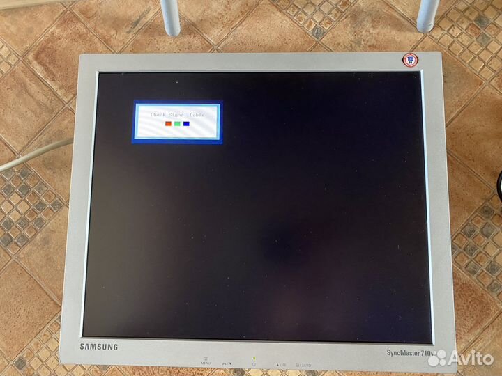 Монитор Samsung syncmaster 710v