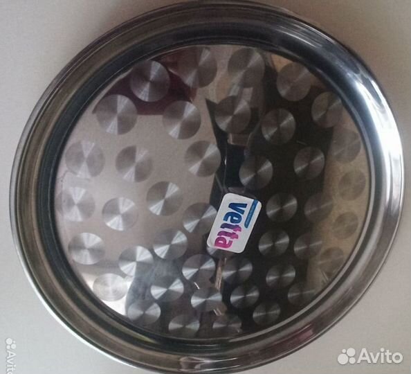 Новый поднос нержавейка круглыы