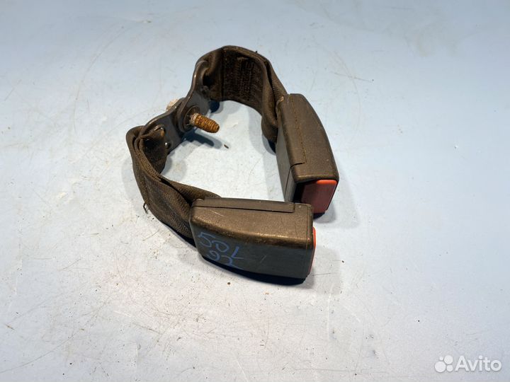 Ответная часть ремней безопасности Renault Logan 2