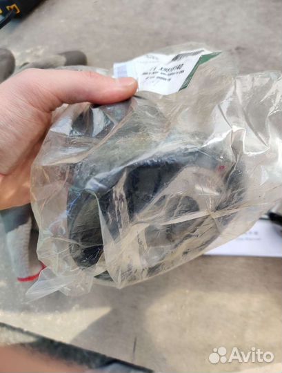 Сайлентблок задней балки Jaguar S-Type XR818140