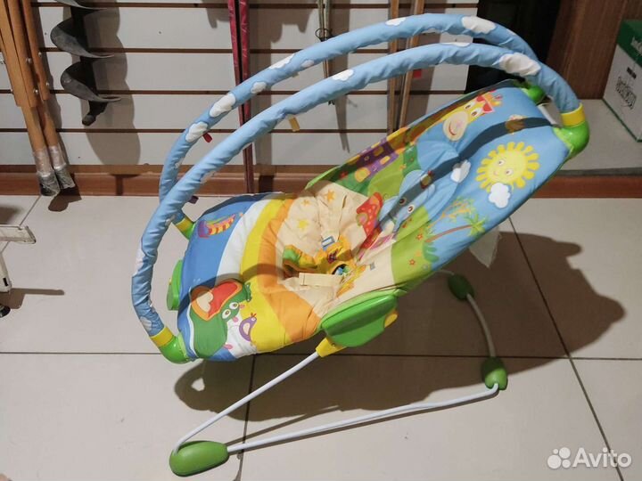 Шезлонг баунсер Tini love