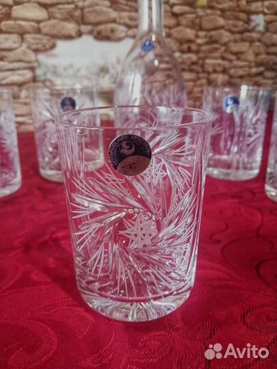 Набор хрустальных стаканов с графином