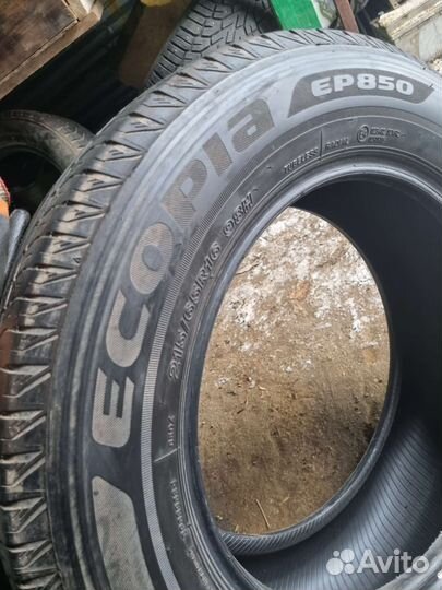Bridgestone Ecopia EP850 215/65 R16 98H
