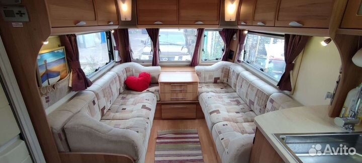 Прицеп-дача Bailey Unicorn, 2012