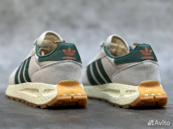 Adidas retropy E5 светло-серые зел разм. 42