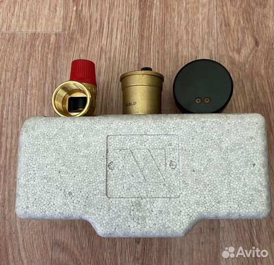 Группа безопасности котла до 100 кВт 3 бара Watts