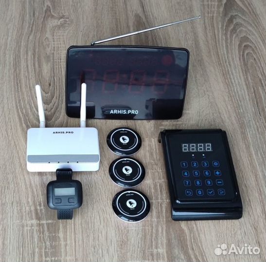 Кнопка вызова официанта комплект с часами и табло