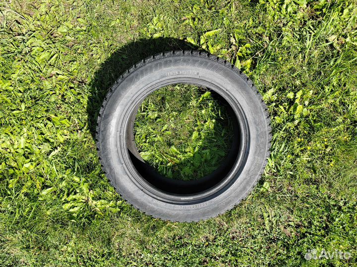 Bridgestone Ice Cruiser 7000 205/55 R16 91T