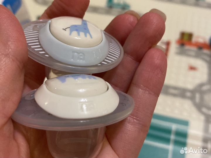 Пустышки mothercare 0-6