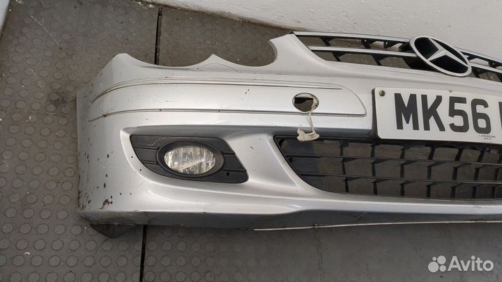 Бампер передний Mercedes CLK W209