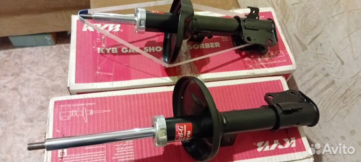 Стойки передние Сузуки-Лиана или Сузуки-Аэрио, фир