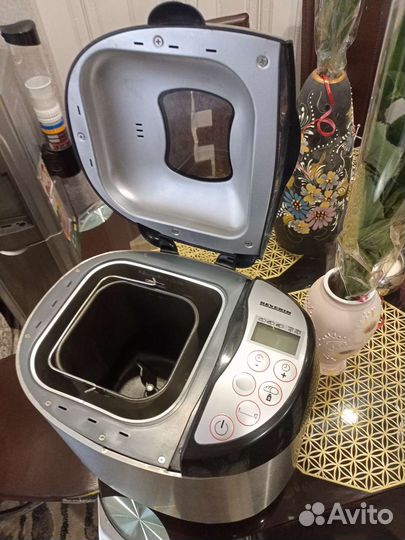Продам хлебопеч на запчасти