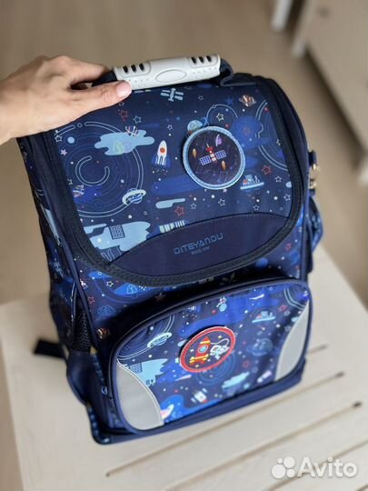 Школьный ранец для мальчика, новый