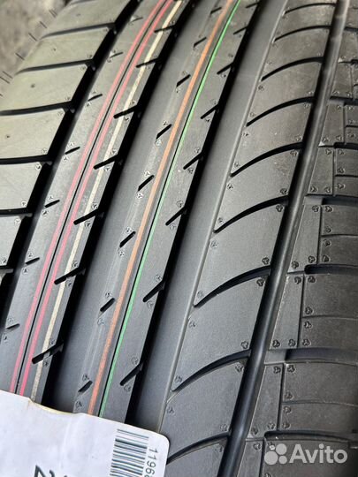 Dunlop SP QuattroMaxx 275/40 R22 108Y