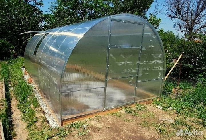 Теплица из поликарбоната