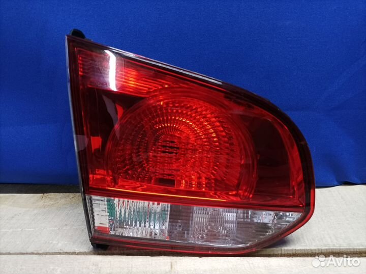 Фонарь левый внутренний Golf 6 2009-2013