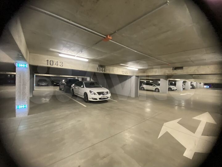 Машиноместо, 14 м²
