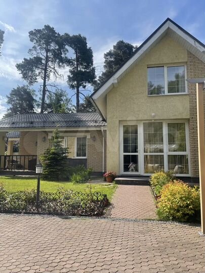 Дом 150 м² на участке 8 сот.