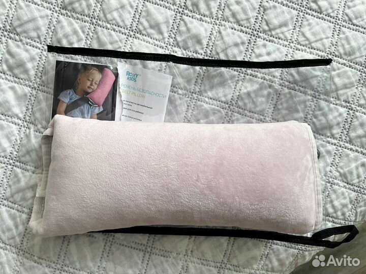 Автомобильная подушка на ремень безопасности