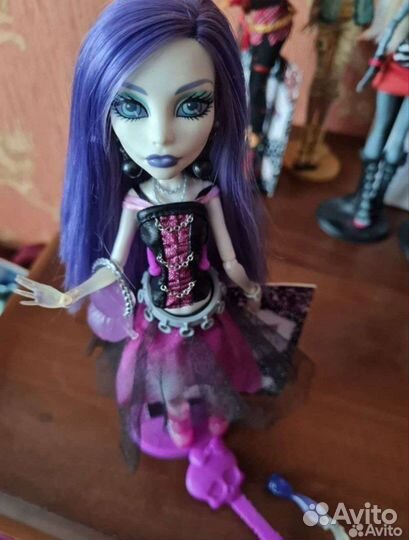 Кукла Монстр хай Спектра Вондергейст Basic