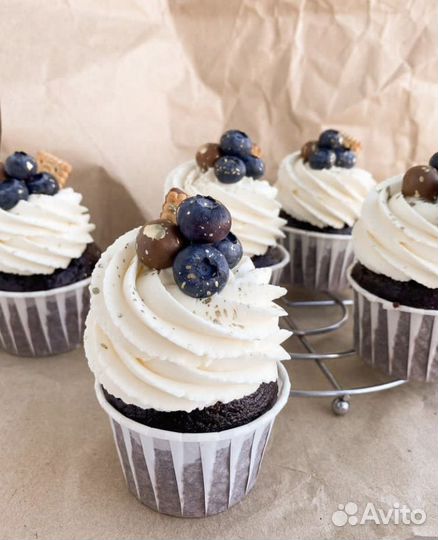 Торты на заказ, Горящие шоу-торты, Бенто, Капкейки