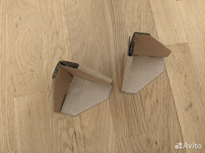 Защитный уголок из картона для переездов