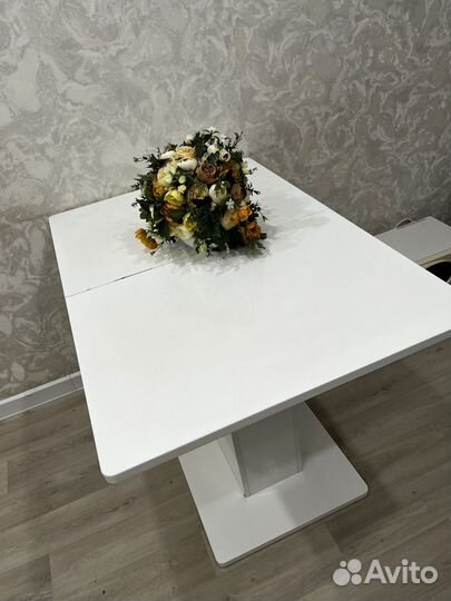 Кухоный стол раздвижной