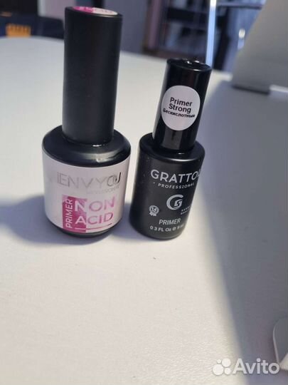 Для наращивания ногтей