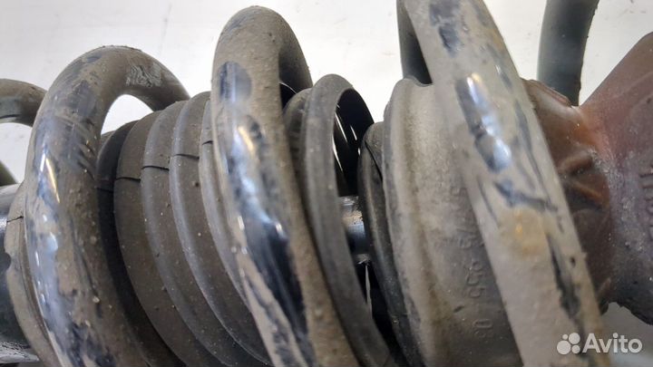 Амортизатор подвески левый передний BMW 5 F10