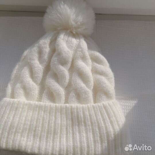 Шапка вязаная для девочки на искусственном меху