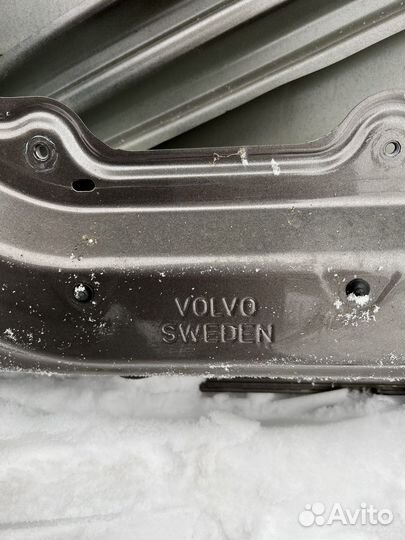 Дверь передняя левая volvo s 80