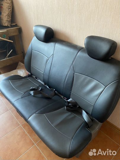 Задний диван grand starex