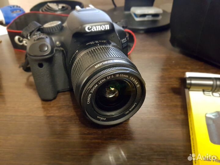 Canon EOS550D + SD карта 32гб 10класс, + сумка +