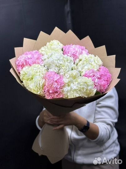 Гортензии тюльпаны на 8 марта