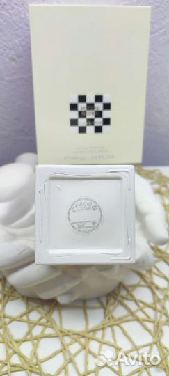 Парфюм новинка Giorgio Armani Prive Pivoine Suzhou