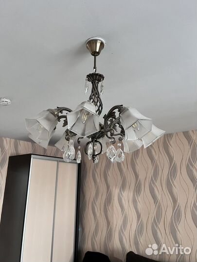 Люстра потолочная