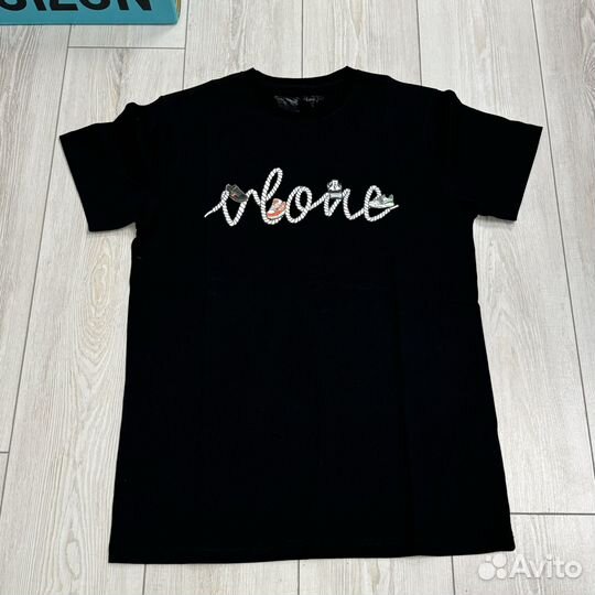 Футболка vlone