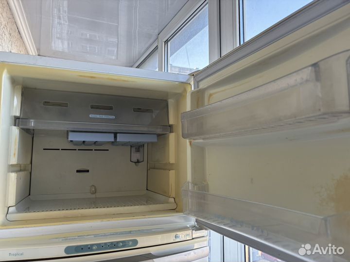 Холодильник бу