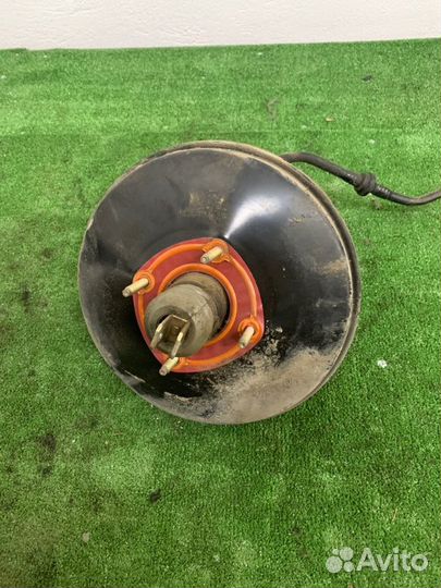 Вакуумный усилитель Ford Focus Split Port MK1 YS4E