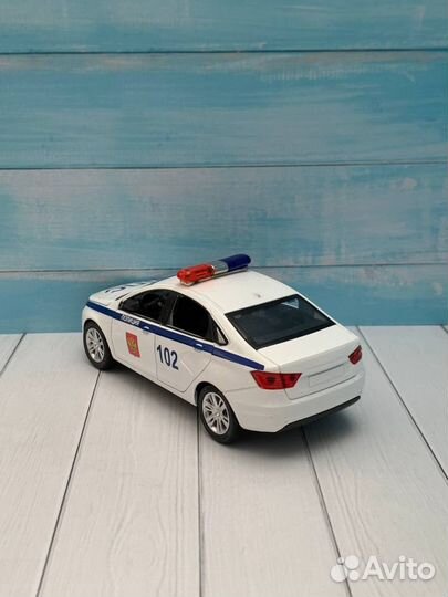 LADA Vesta дпс моделька авто/игрушка 1:24