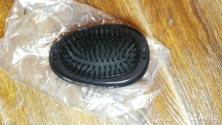 Расческа-массажер с функцией ионизации Homeclub