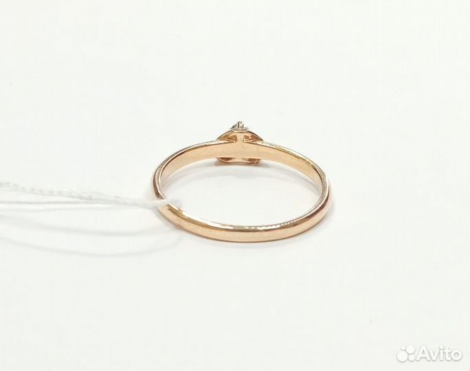 Золотое кольцо с камнем 16,5р