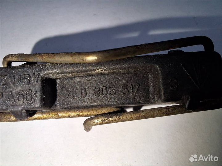 Кронштейн (сопут. товар) Audi Q7 2005