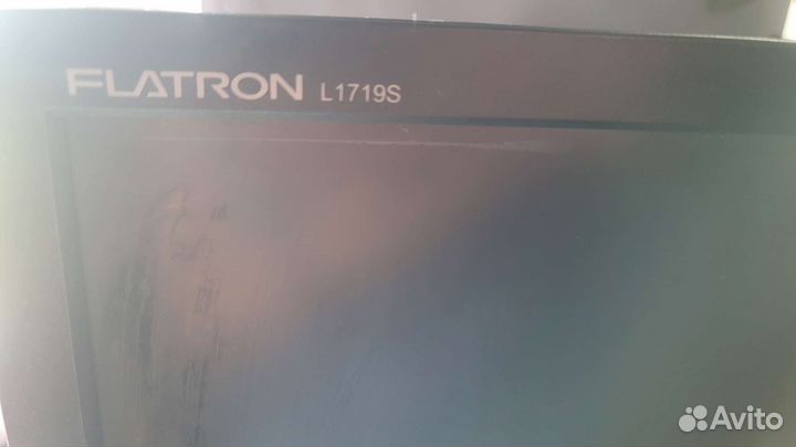 Монитор LG flatron