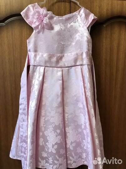 Красивое платье